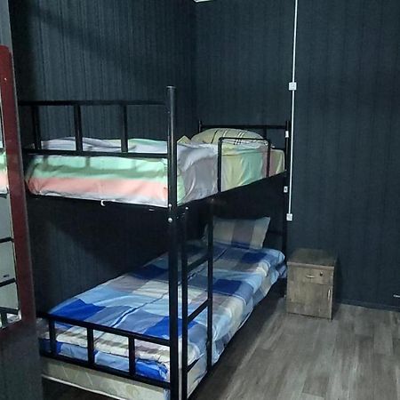 Kiev Hostel Tbiliszi Kültér fotó
