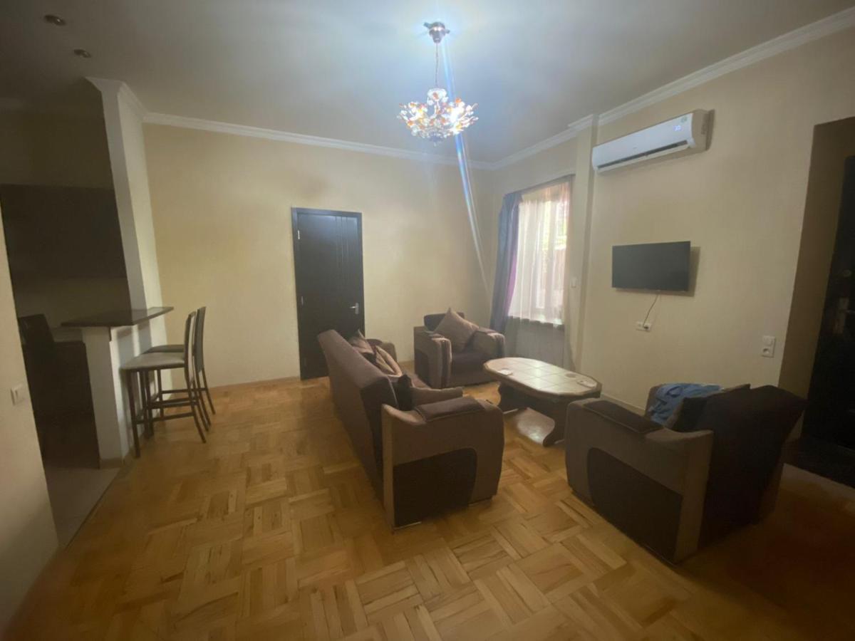 Kiev Hostel Tbiliszi Kültér fotó