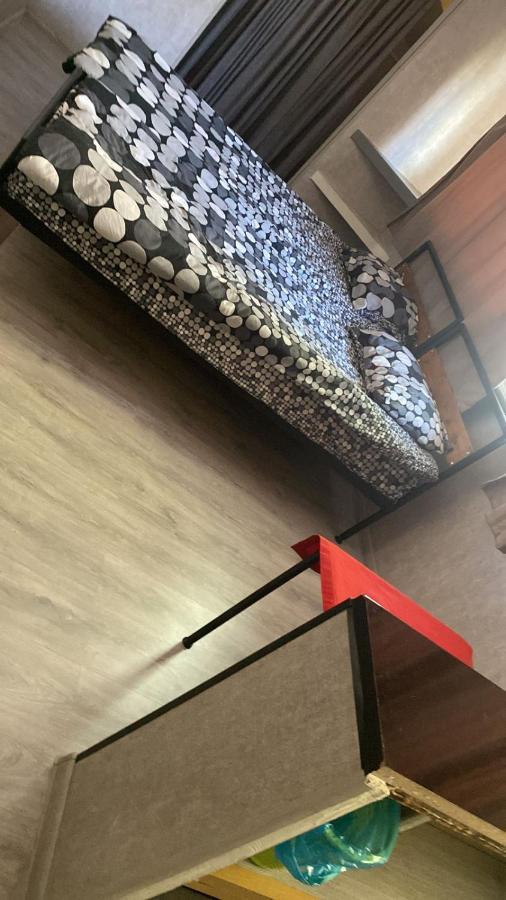 Kiev Hostel Tbiliszi Kültér fotó