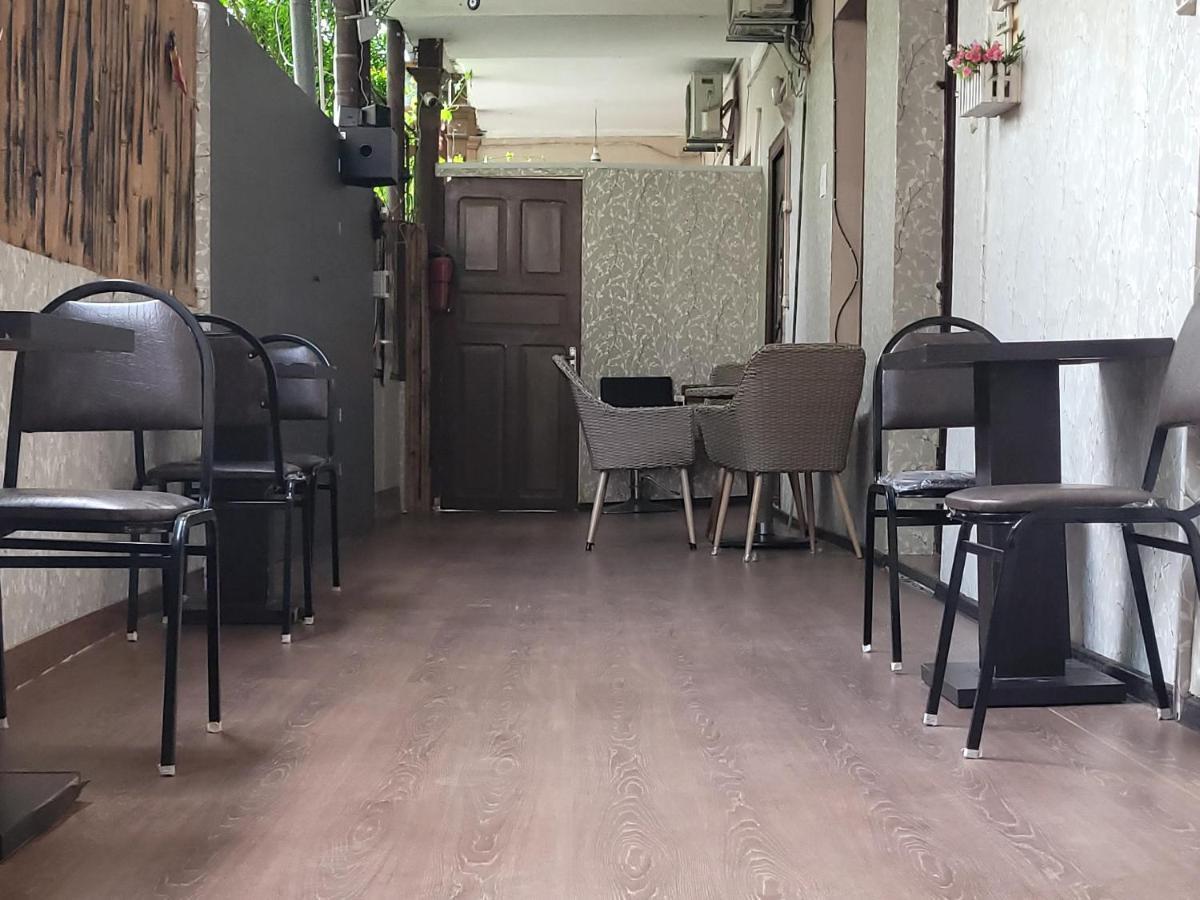 Kiev Hostel Tbiliszi Kültér fotó