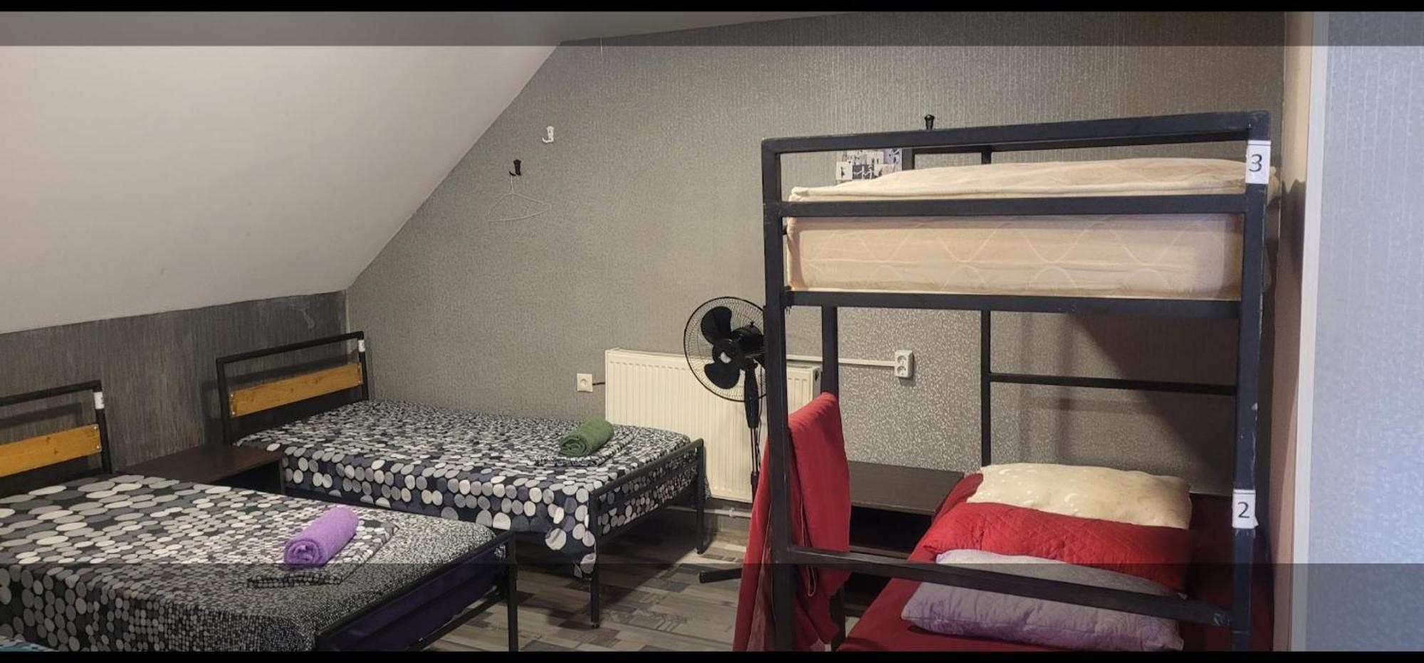 Kiev Hostel Tbiliszi Kültér fotó