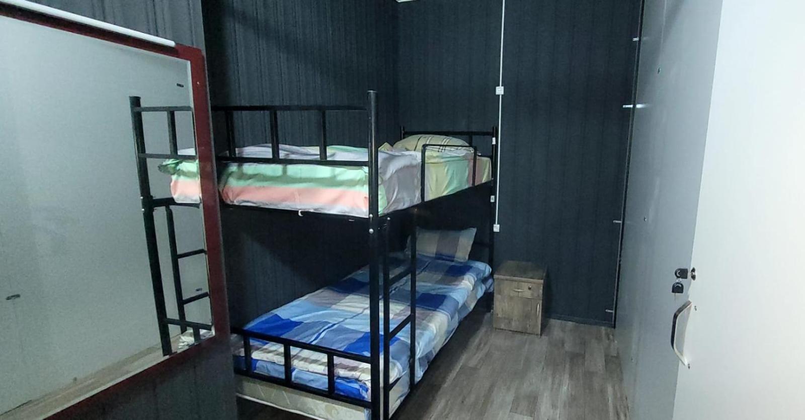 Kiev Hostel Tbiliszi Kültér fotó