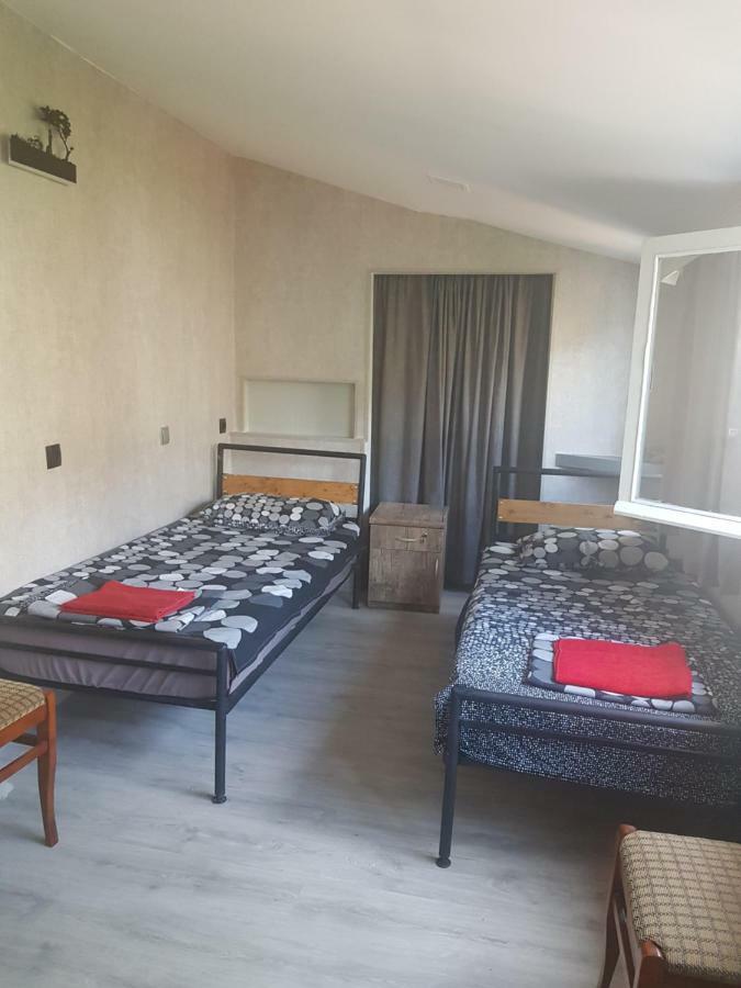 Kiev Hostel Tbiliszi Kültér fotó